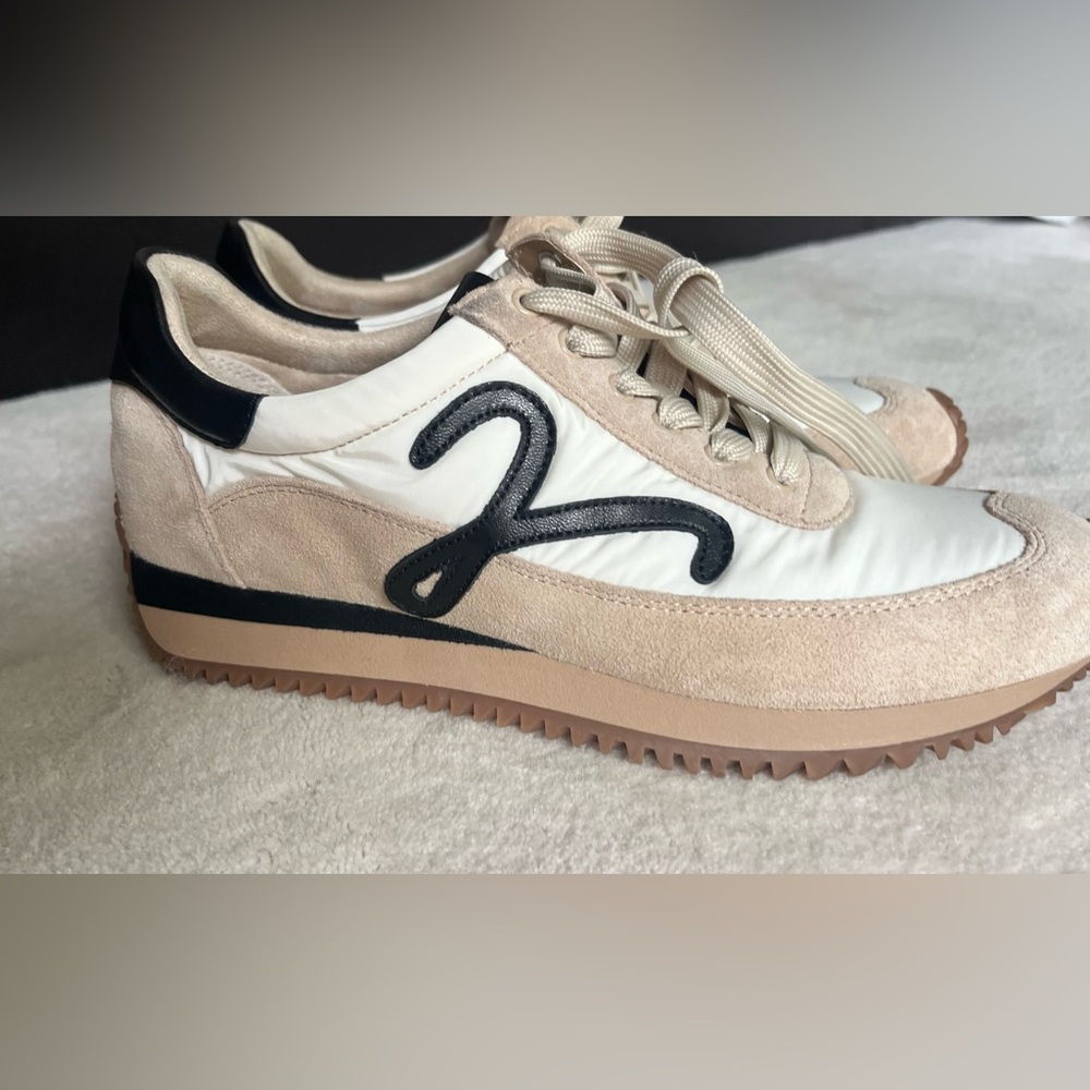 Vaneli Queen Beige and Black Sneakers